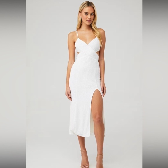 SAYLOR Dresses & Skirts - NWT Saylor $308 Harmonie White Sequin Cutout Cross High Slit Dress - Medium